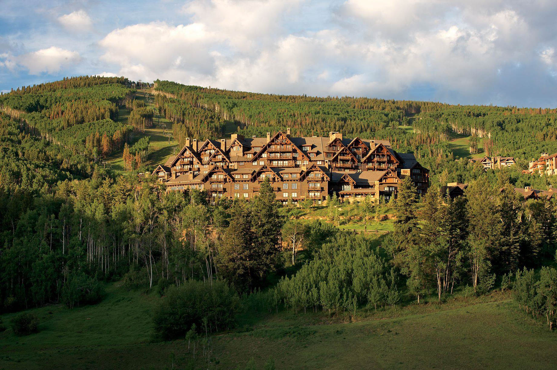The Ritz-Carlton, Bachelor Gulch Resort - Avon, CO, USA - Resort Mountain View Summer