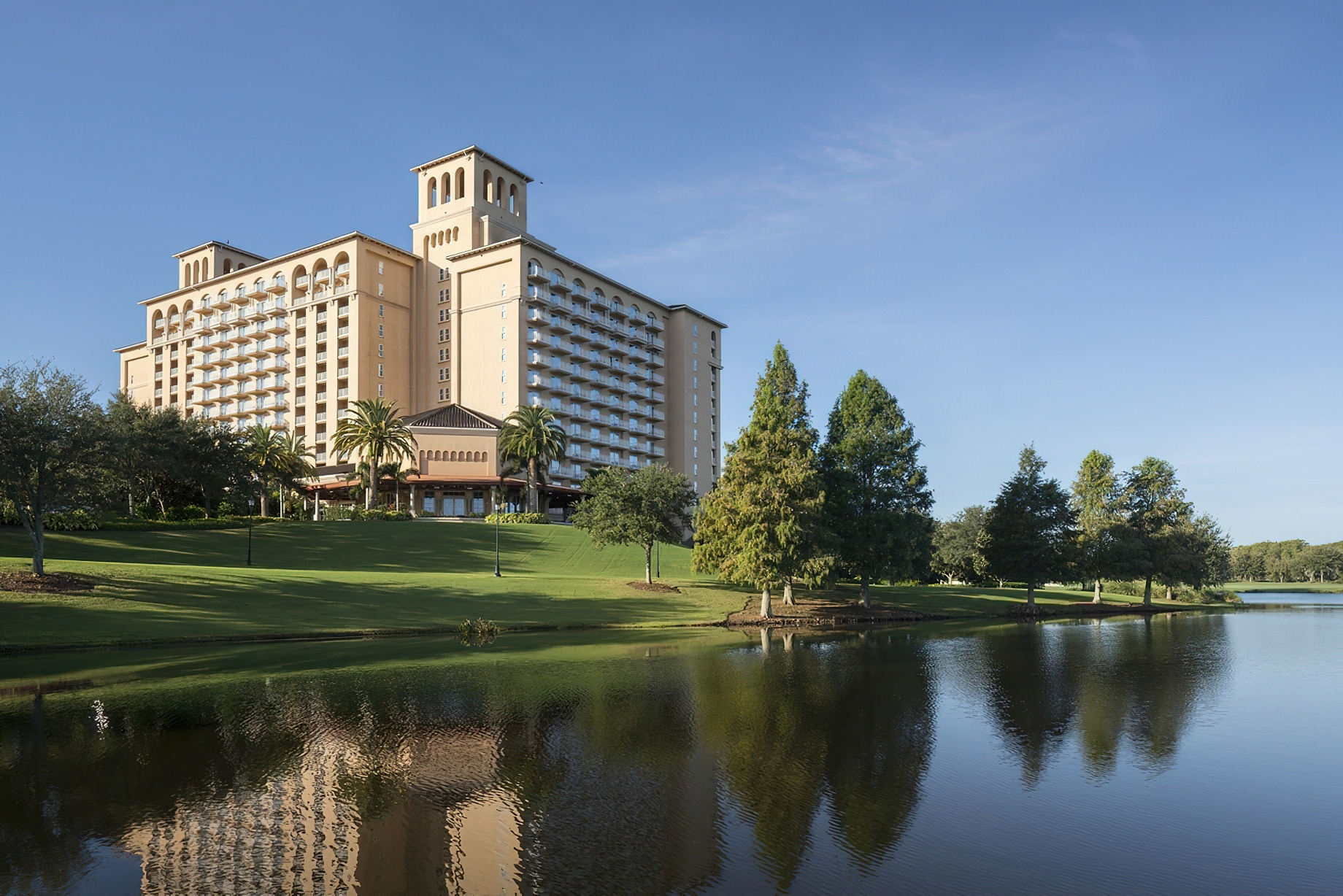 The Ritz-Carlton Orlando, Grande Lakes Resort – Orlando, FL, USA – Hotel Exterior