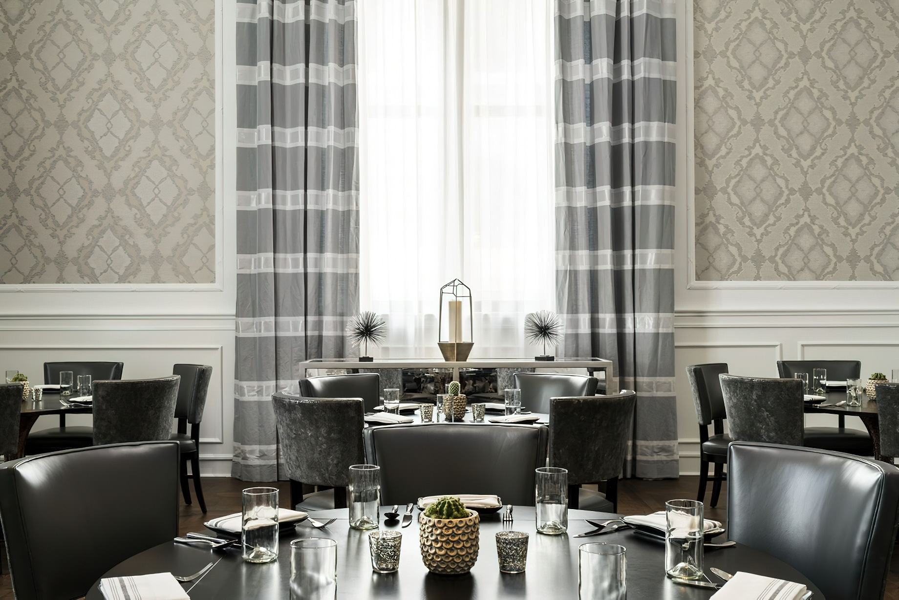 The Ritz-Carlton, Philadelphia Hotel – Philadelphia, PA, USA – Aqimero Restaurant Interior