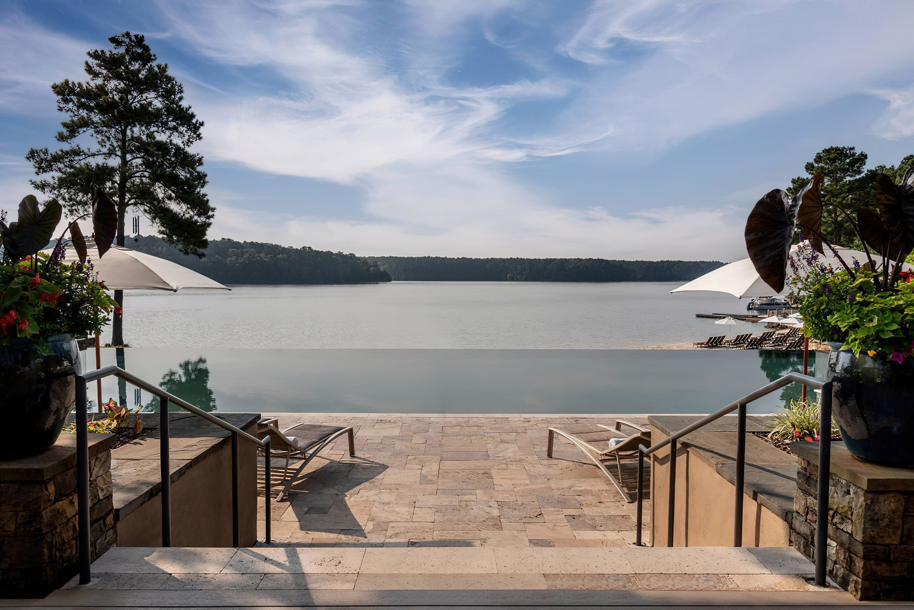 The Ritz-Carlton Reynolds, Lake Oconee Resort – Greensboro, GA, USA – Infinity Pool View