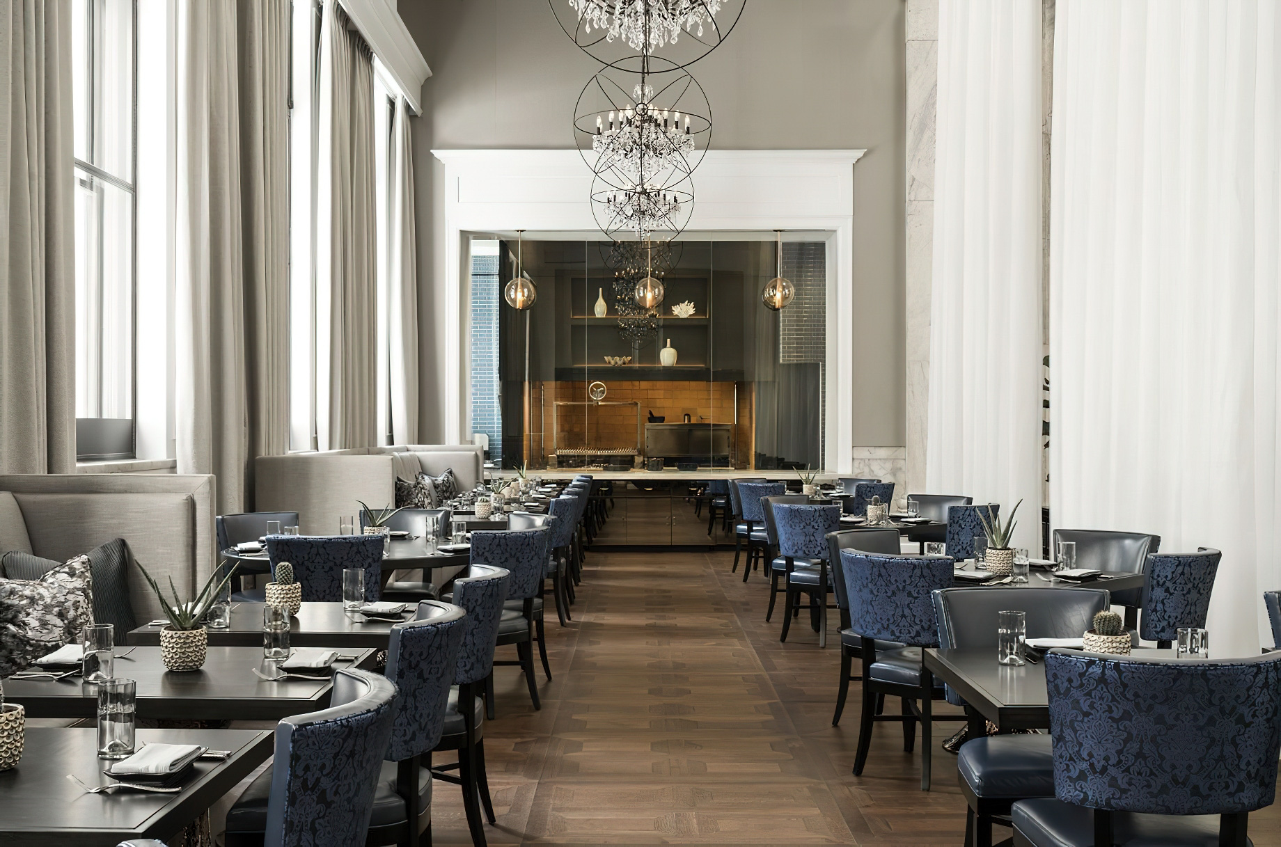 The Ritz-Carlton, Philadelphia Hotel – Philadelphia, PA, USA – Aqimero Restaurant Tables