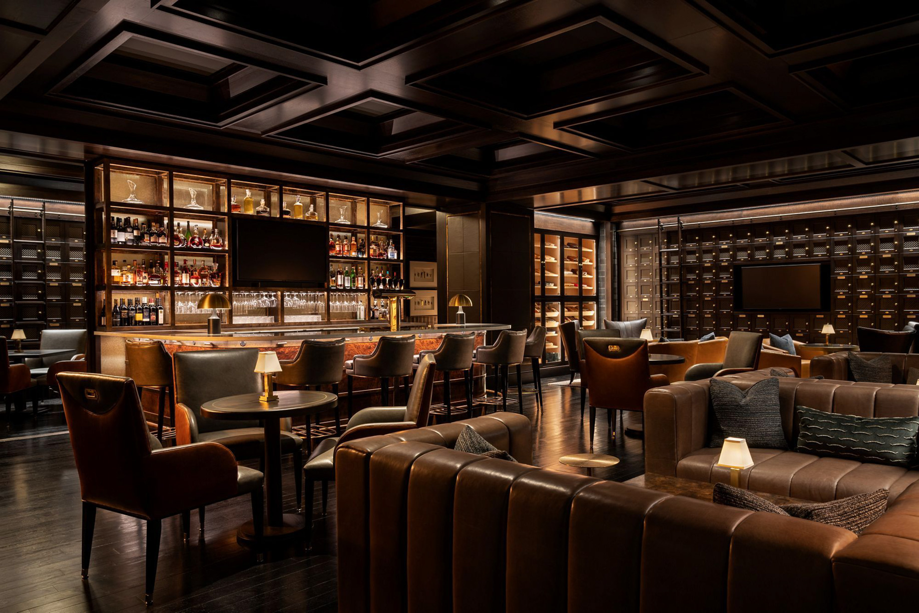 The Ritz-Carlton, St. Louis Hotel – St. Louis, MO, USA – The Cigar Club Bar Seating