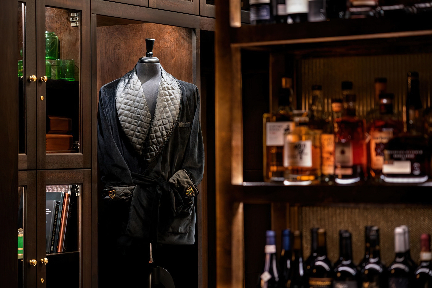 The Ritz-Carlton, St. Louis Hotel – St. Louis, MO, USA – The Cigar Club Decor