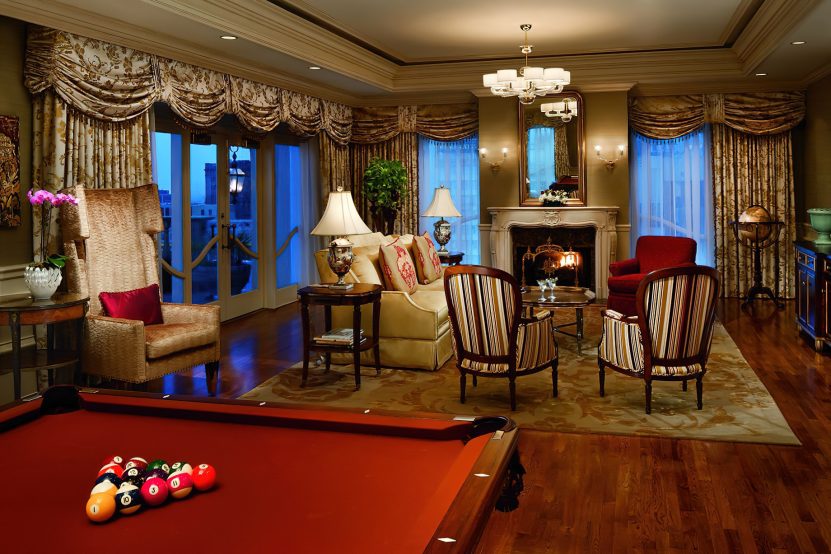 The Ritz-Carlton, New Orleans Hotel - New Orleans, LA, USA - Ritz-Carlton Suite Living Room