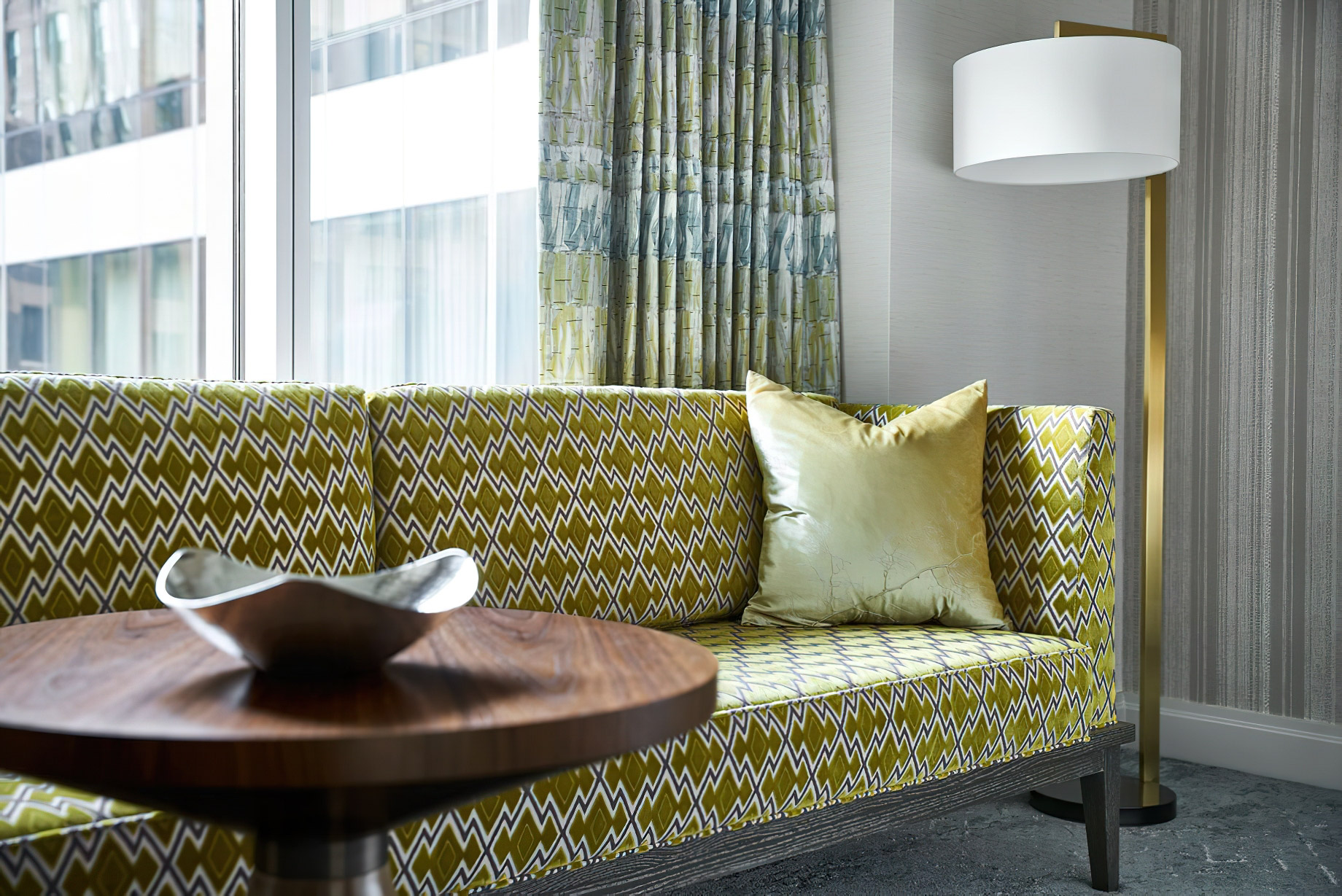 The Ritz-Carlton, Boston Hotel - Boston, MA, USA - Executive Suite Decor