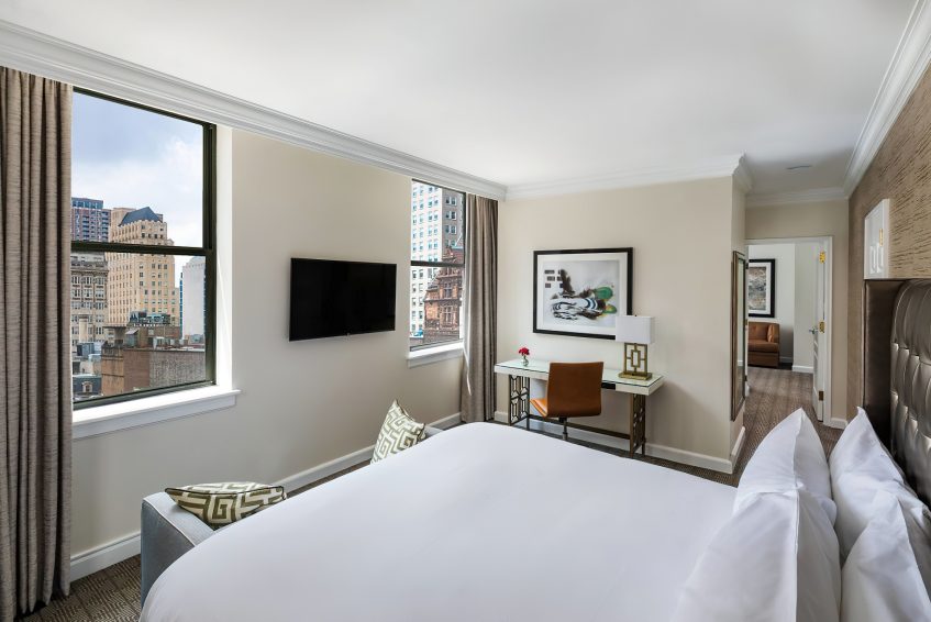 The Ritz-Carlton, Philadelphia Hotel - Philadelphia, PA, USA - One Bedroom Suite Lower Floor