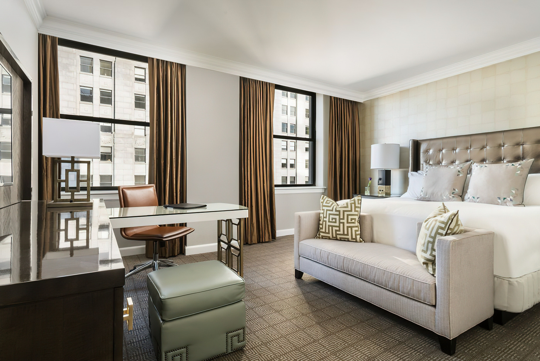 The Ritz-Carlton, Philadelphia Hotel - Philadelphia, PA, USA - Superior Room