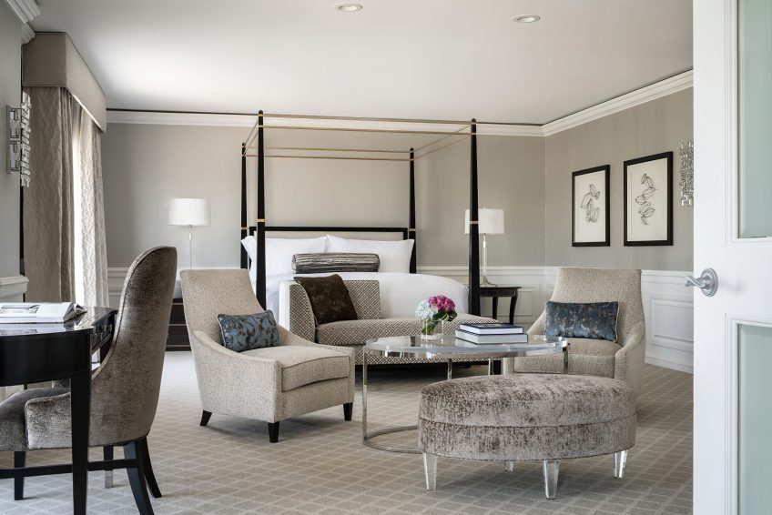 The Ritz-Carlton, St. Louis Hotel - St. Louis, MO, USA - Ritz-Carlton Suite Bedroom