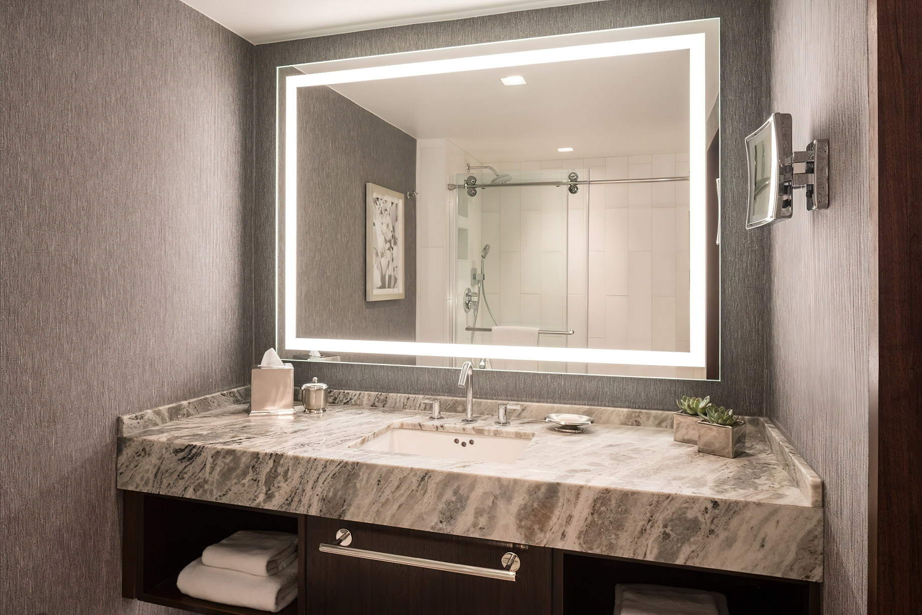 The Ritz-Carlton, Atlanta Hotel – Atlanta, GA, USA – Deluxe King Room Bathroom