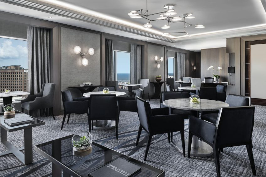 The Ritz-Carlton, Cleveland Hotel - Clevelend, OH, USA - Club Lounge