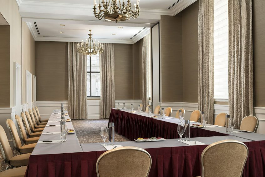 The Ritz-Carlton, Philadelphia Hotel - Philadelphia, PA, USA - Meeting Room