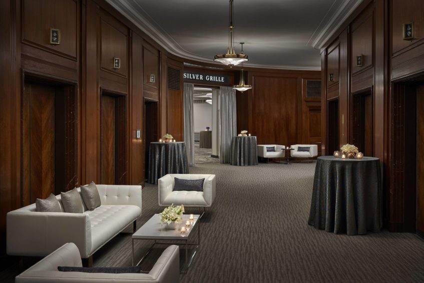 The Ritz-Carlton, Cleveland Hotel - Clevelend, OH, USA - Ballroom Foyer
