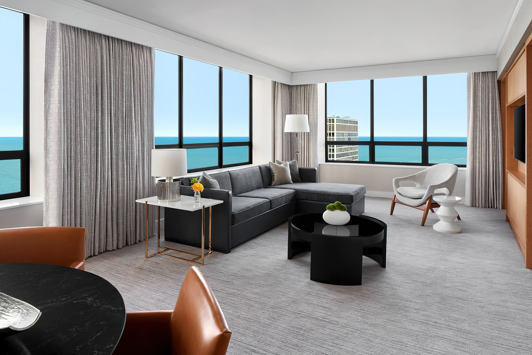 The Ritz-Carlton, Chicago Hotel – Chicago, IL, USA – Lakeside Suite