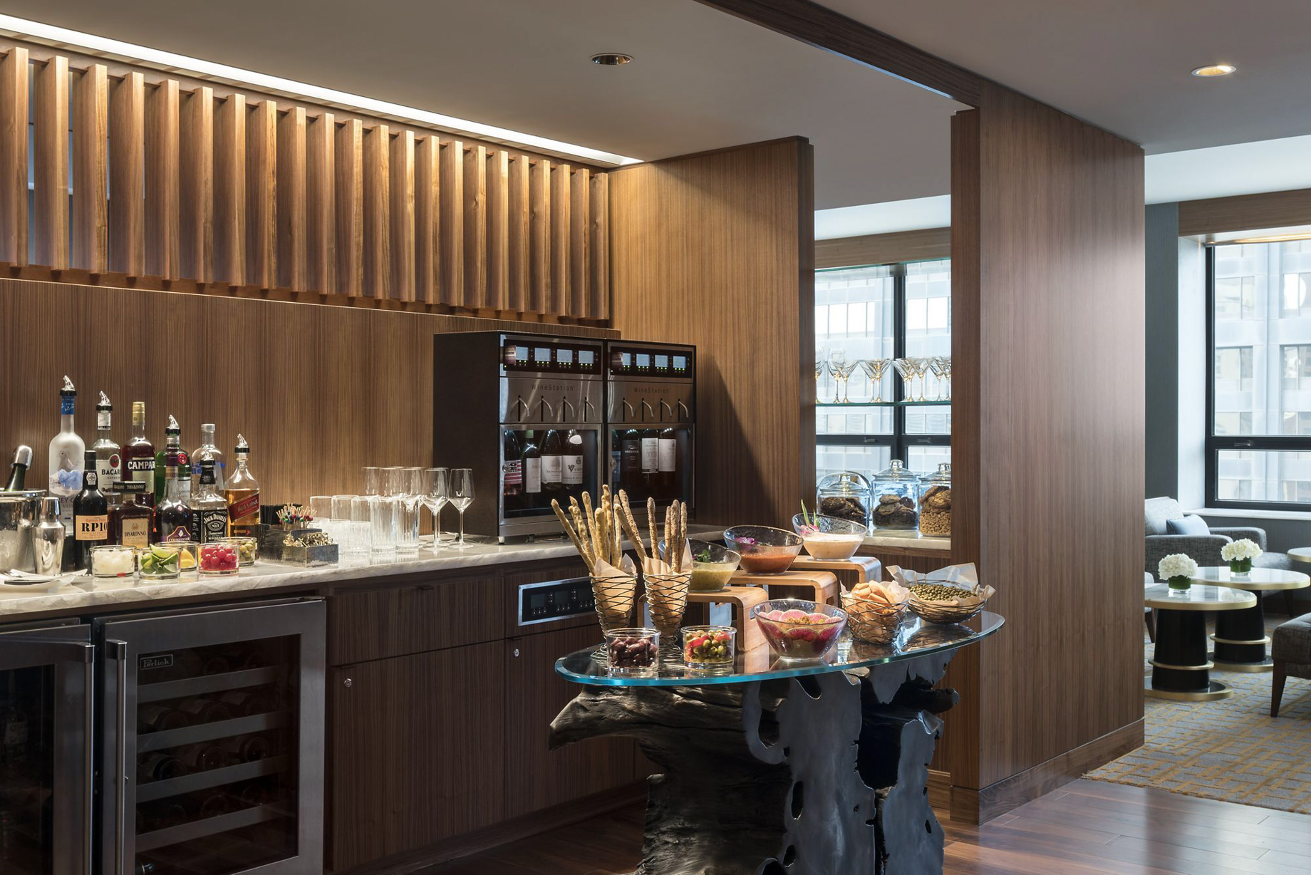 The Ritz-Carlton, Chicago Hotel – Chicago, IL, USA – Club Lounge Bar