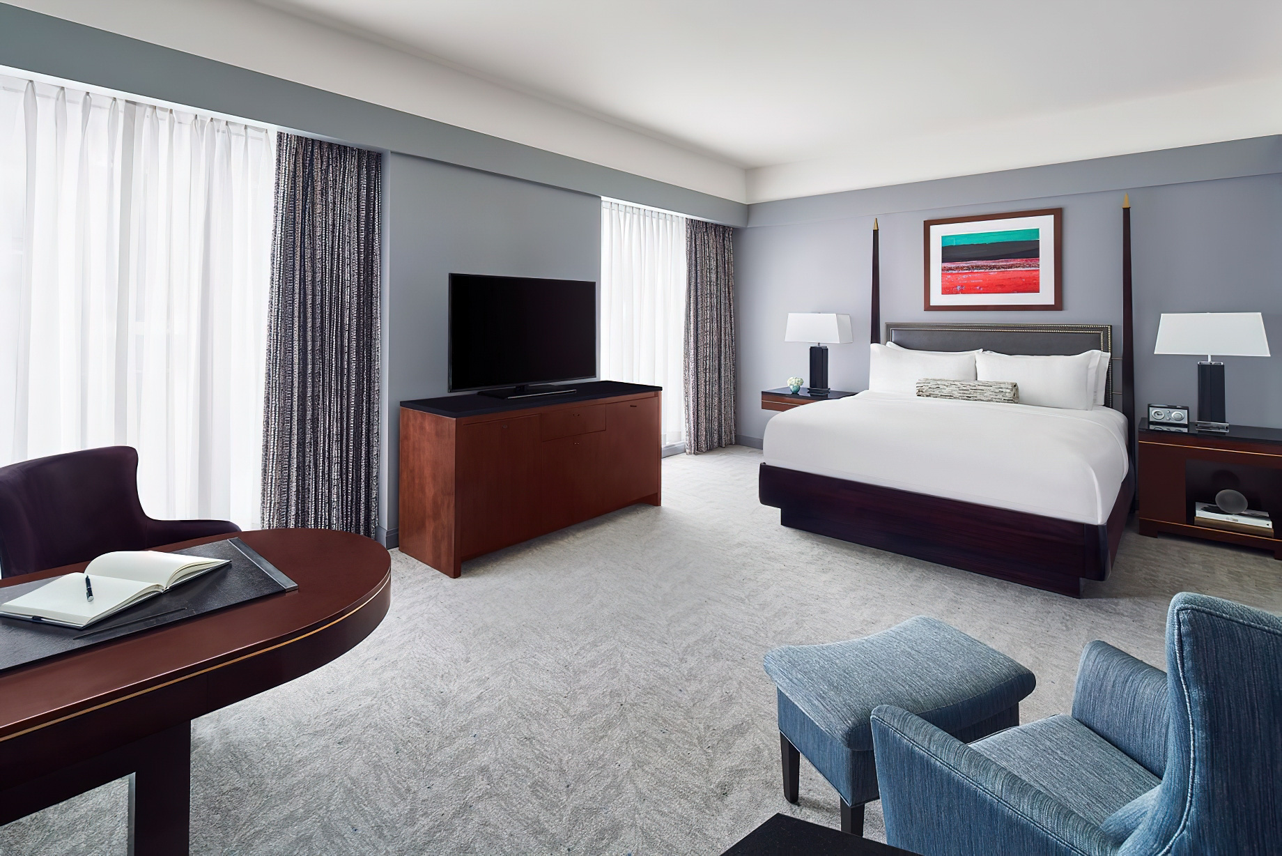 The Ritz-Carlton, Charlotte Hotel - Charlotte, NC, USA - Deluxe Room Interior