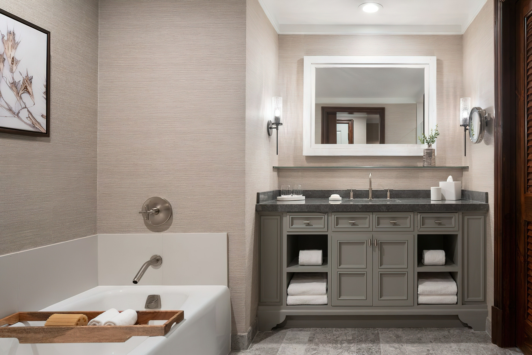 074 – The Ritz-Carlton Reynolds, Lake Oconee Resort – Greensboro, GA, USA – Resort View Room Bathroom