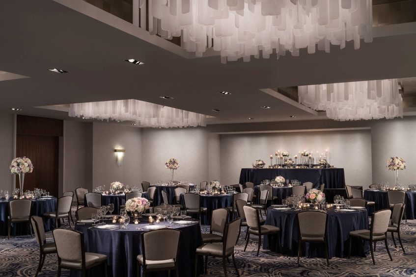 The Ritz-Carlton, Chicago Hotel - Chicago, IL, USA - Ballroom Wedding