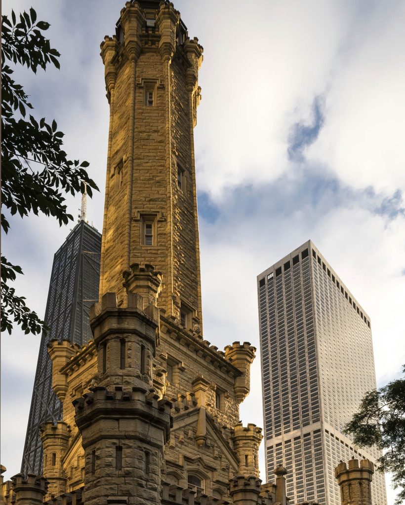 The Ritz-Carlton, Chicago Hotel - Chicago, IL, USA - Chicago Water Tower