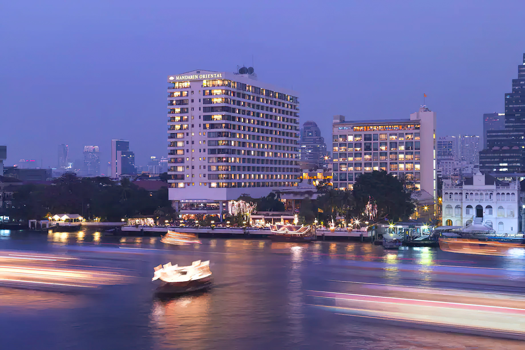 Mandarin Oriental, Bangkok Hotel – Bangkok, Thailand – Exterior River of Kings View