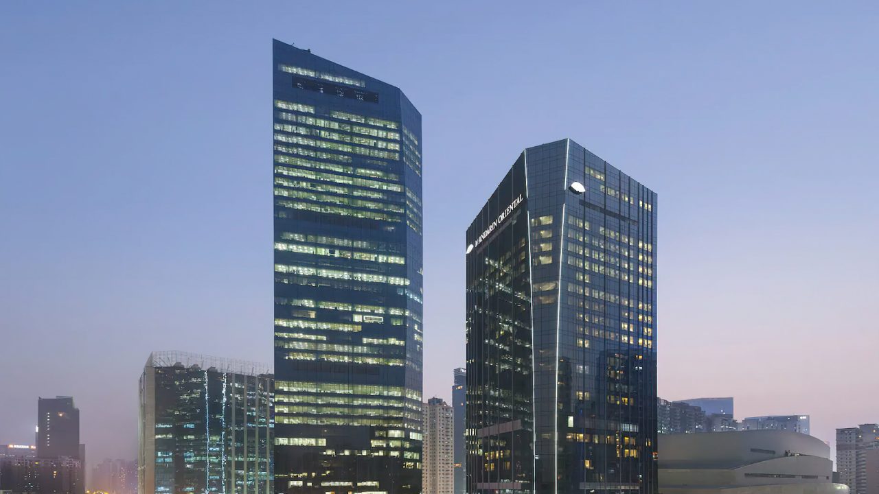 Mandarin Oriental, Guangzhou Hotel - Guangzhou, China - Exterior Dusk