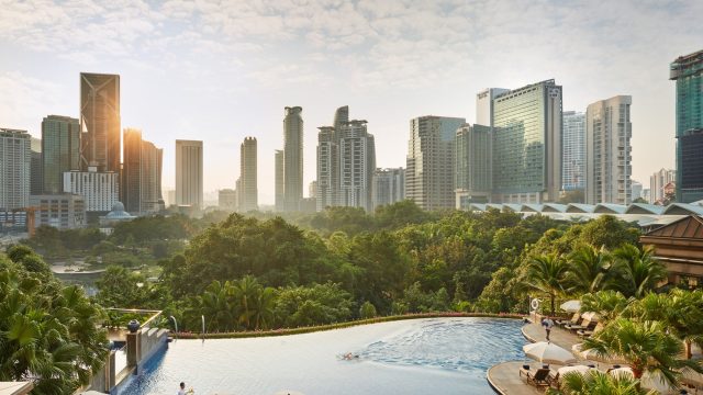 Mandarin Oriental, Kuala Lumpur Hotel - Kuala Lumpur, Indonesia - Exterior Pool View