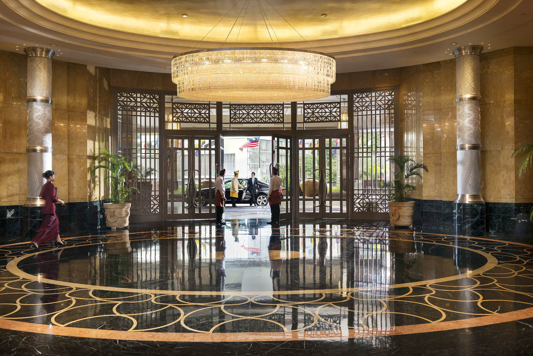 Mandarin Oriental, Kuala Lumpur Hotel - Kuala Lumpur, Indonesia - Entrance