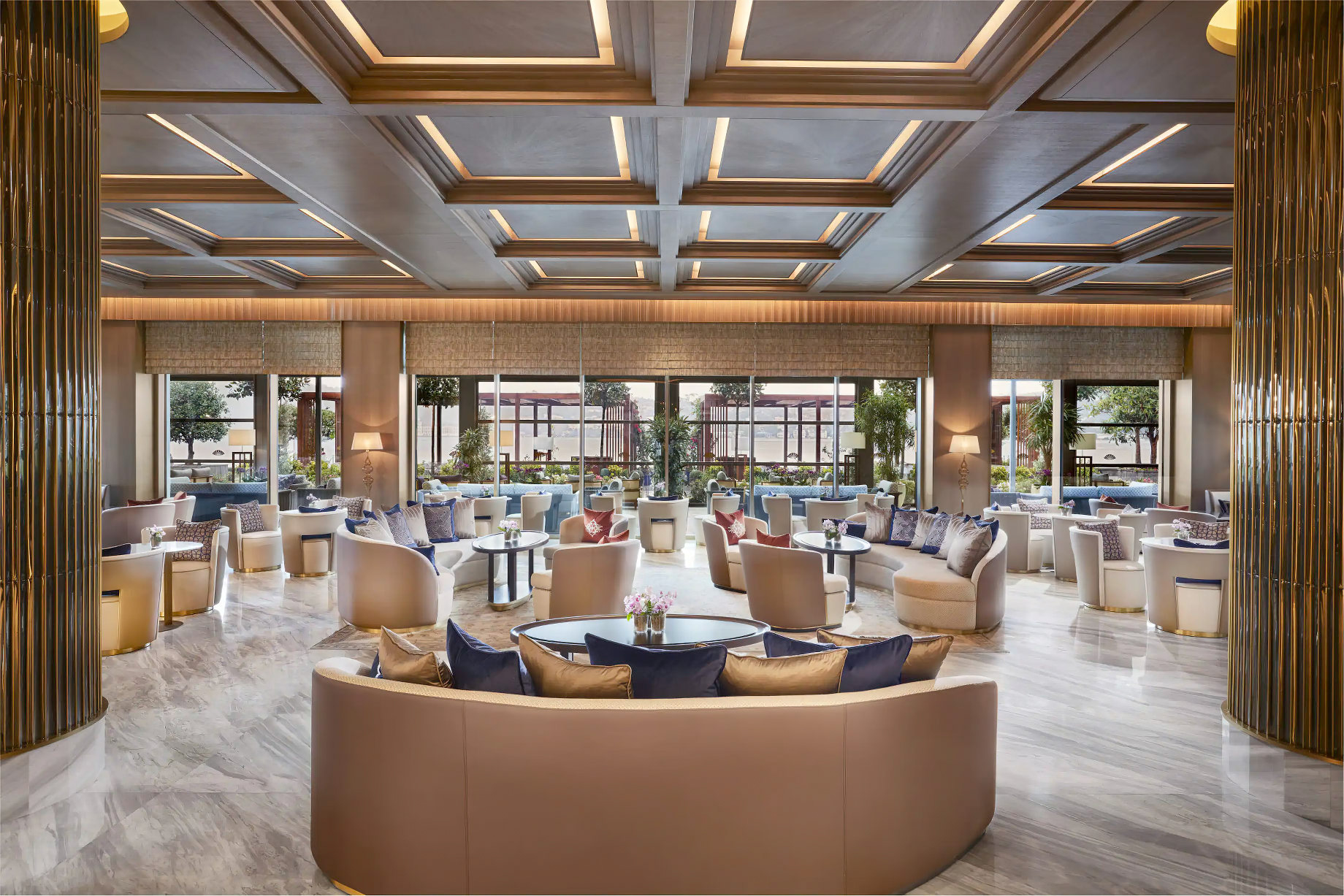 Mandarin Oriental Bosphorus, Istanbul Hotel - Istanbul, Turkey - Bosphorus Lounge