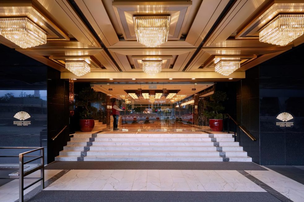 Mandarin Oriental, Hong Kong Hotel - Hong Kong, China - Front Entrance