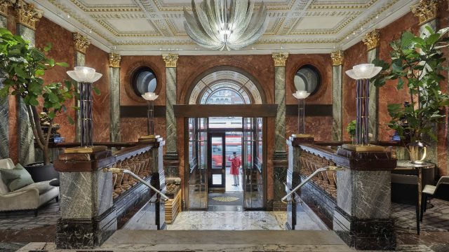 Mandarin Oriental Hyde Park, London Hotel - London, United Kingdom - Lobby Entrance