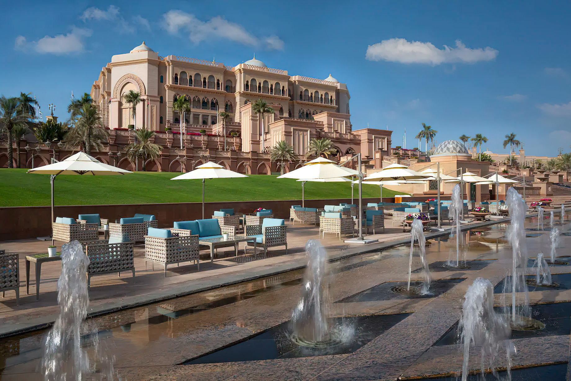Emirates Palace Abu Dhabi Hotel – Abu Dhabi, UAE – Dining at Le Cafe by the Fountain