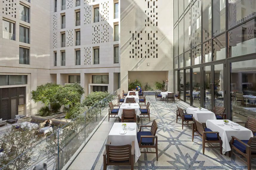 Mandarin Oriental, Doha Hotel - Doha, Qatar - Mandarin Lounge Terrace
