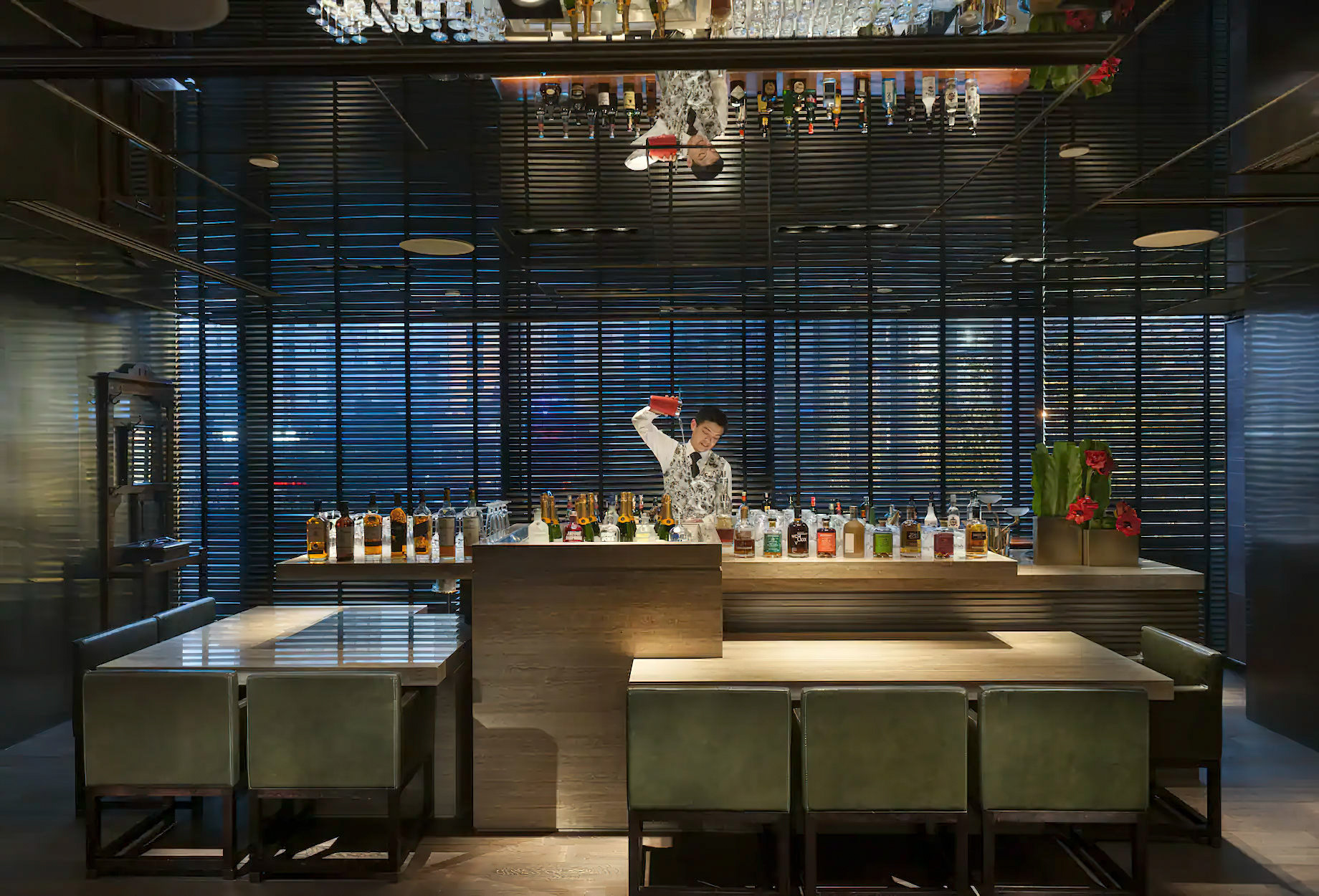 Mandarin Oriental, Guangzhou Hotel – Guangzhou, China – The Loft Bar