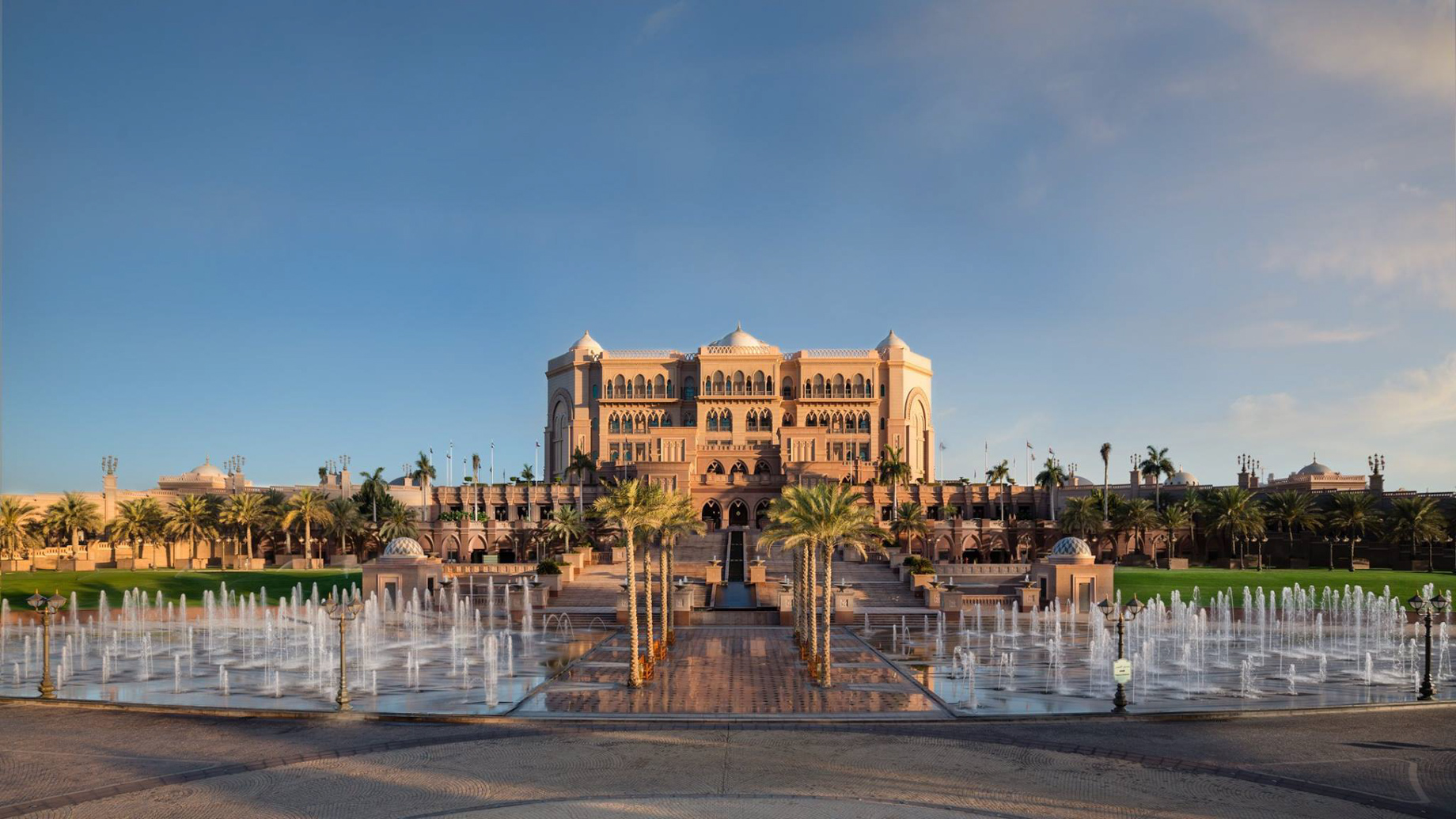 Emirates Palace Abu Dhabi Hotel – Abu Dhabi, UAE – Property Fountain View