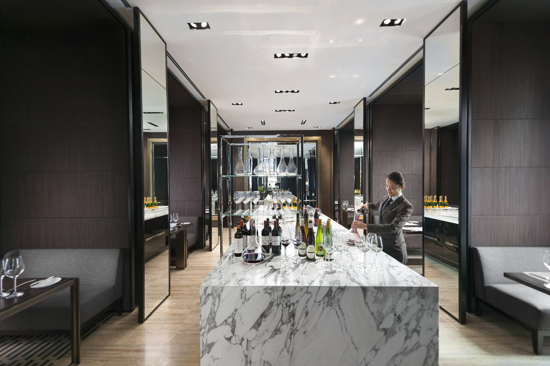 Mandarin Oriental, Guangzhou Hotel – Guangzhou, China – Ebony Restaurant Interior