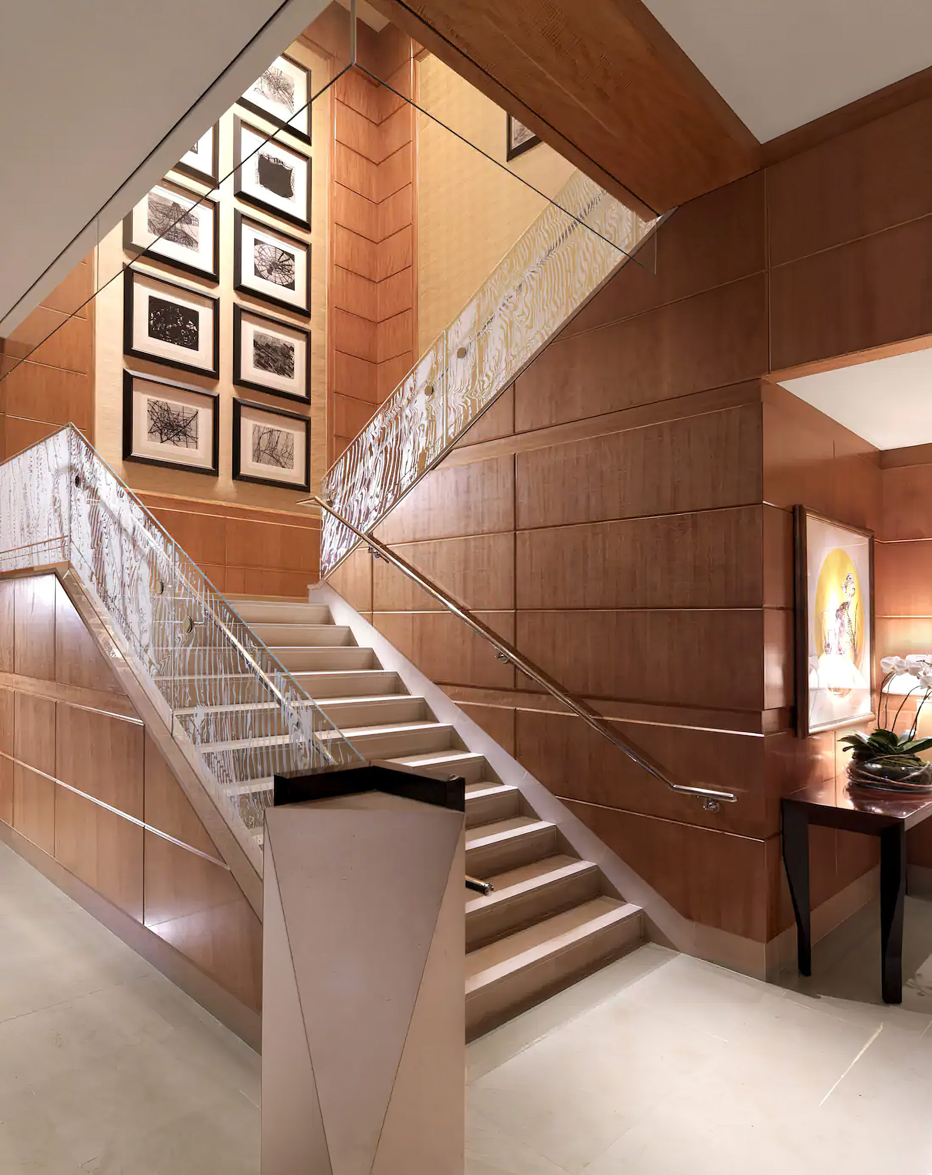 Mandarin Oriental, Boston Hotel – Boston, MA, USA – Lobby Stairway