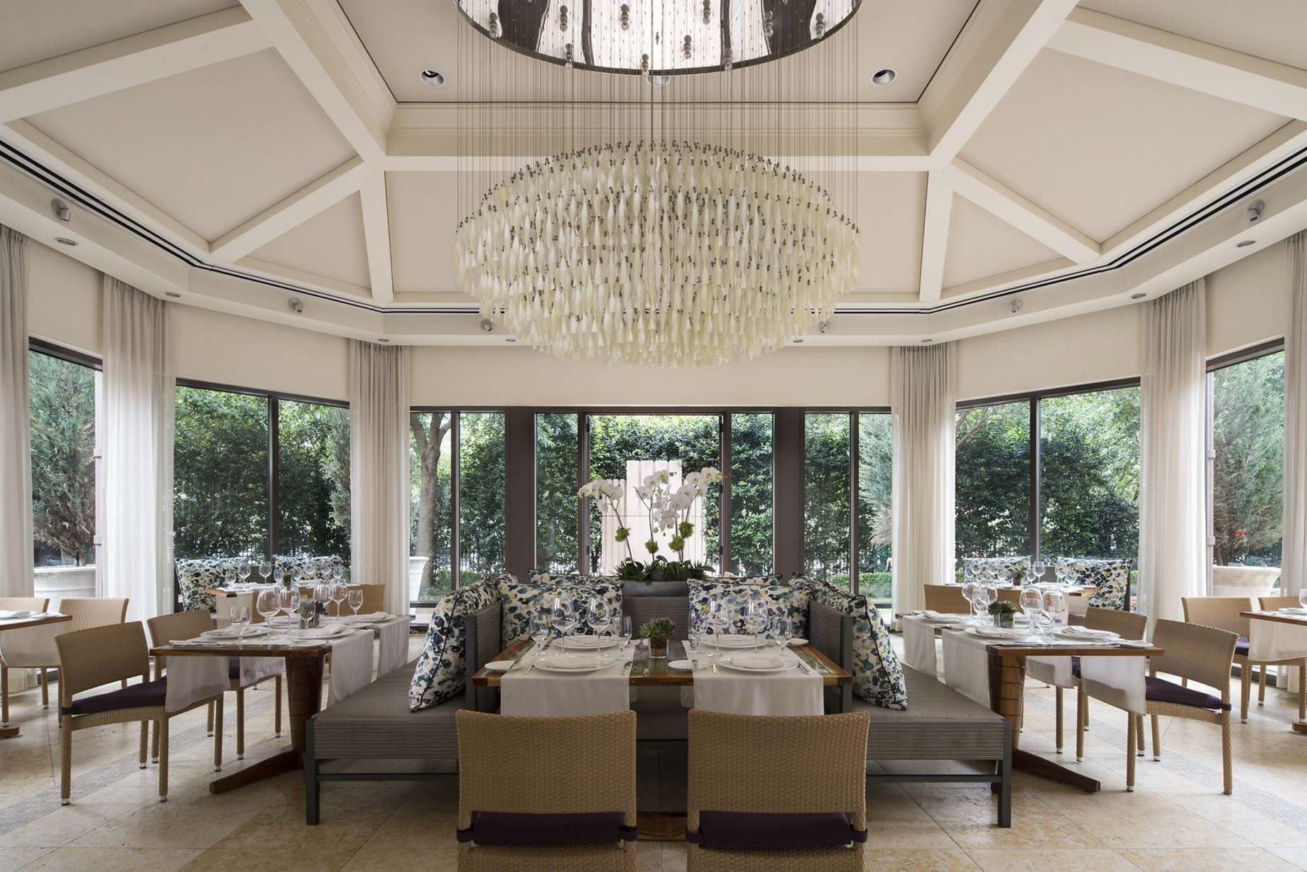 The Ritz-Carlton, Dallas Hotel - Dallas, TX, USA - Fearing's Restaurant Sendero Room