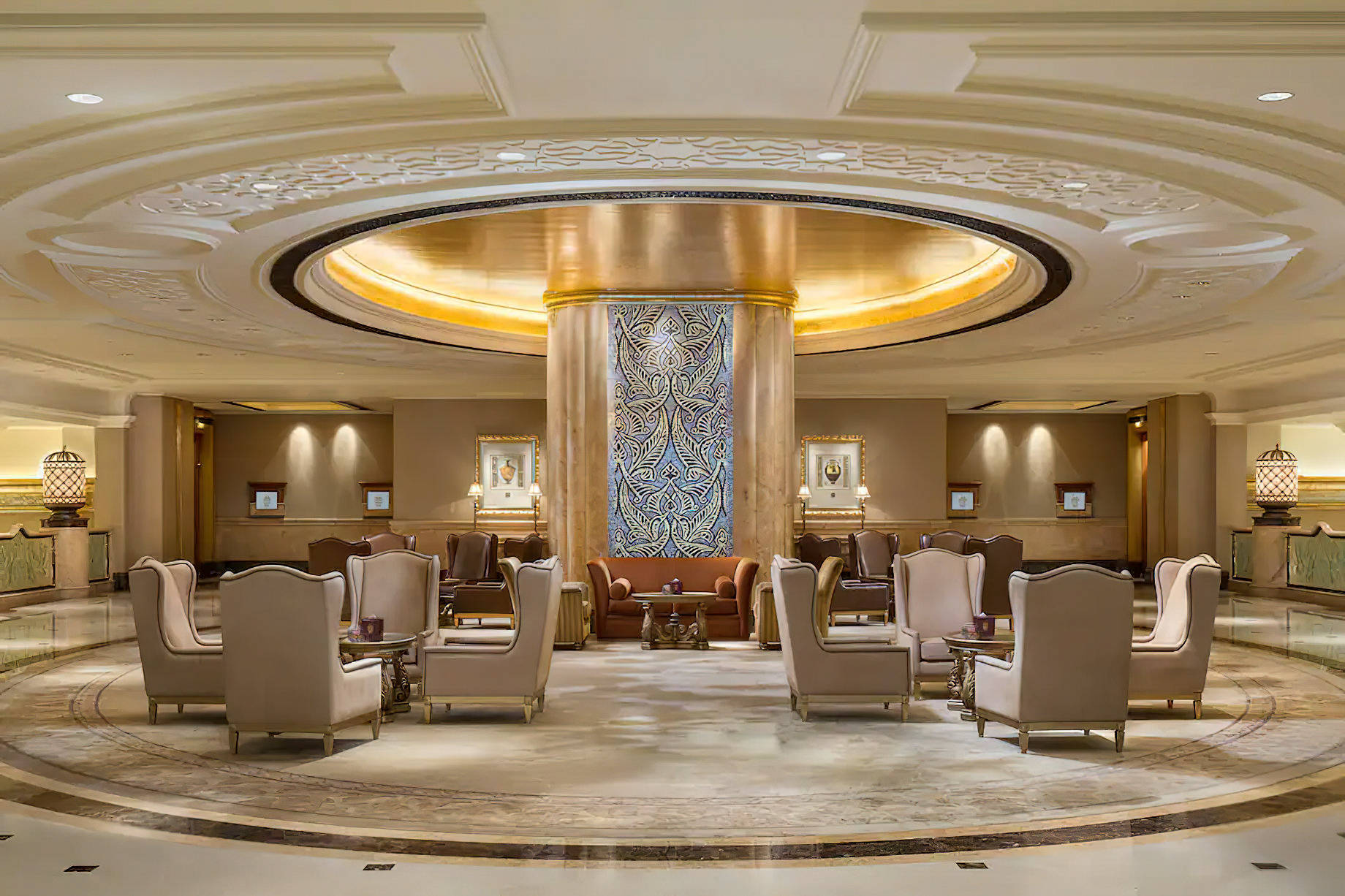Emirates Palace Abu Dhabi Hotel – Abu Dhabi, UAE – Foyer