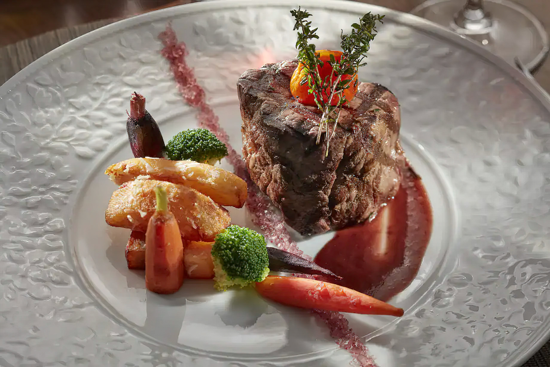 Mandarin Oriental, Canouan Island Resort - Saint Vincent and the Grenadines - Tides Bar and Grill Filet Mignon