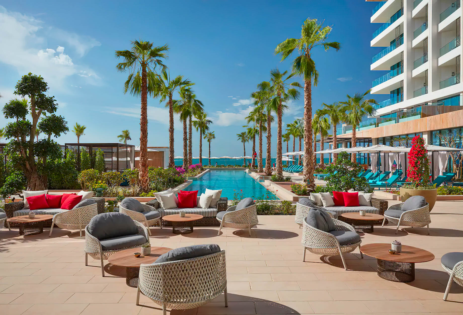 Mandarin Oriental Jumeira, Dubai Resort – Jumeirah, Dubai, UAE – Sun Vibe Pool Deck Dining Area