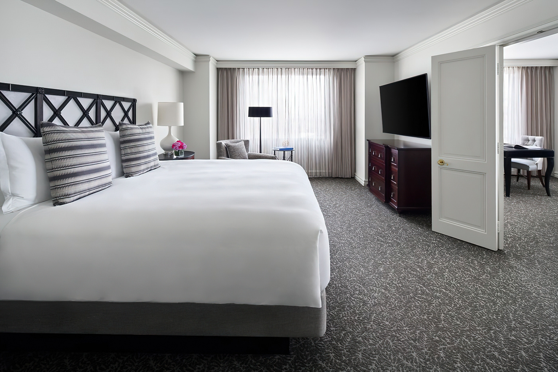 The Ritz-Carlton, Pentagon City Hotel – Arlington, VA, USA – Executive One Bedroom Suite Bedroom