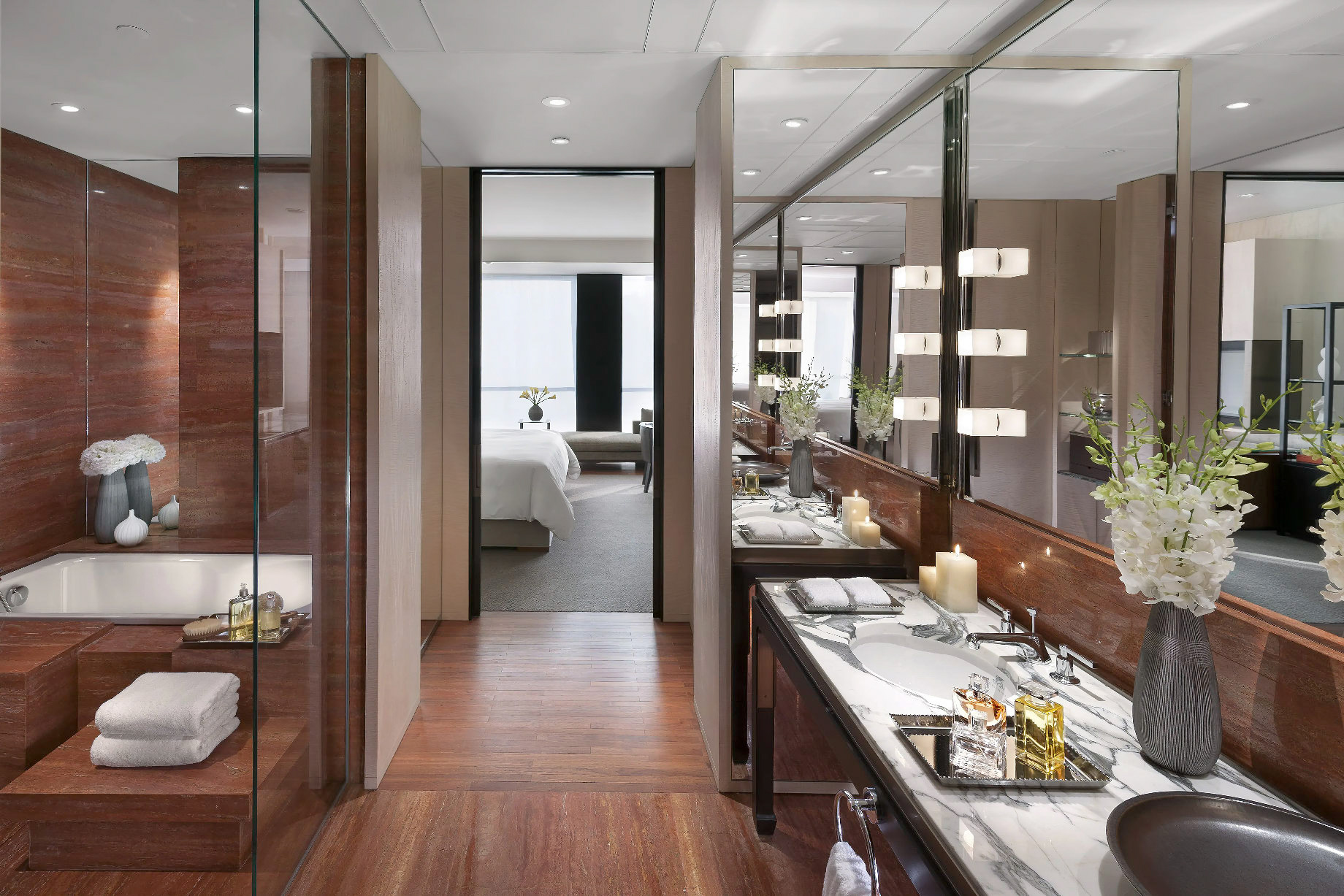 Mandarin Oriental, Guangzhou Hotel – Guangzhou, China – Apartment Bathroom