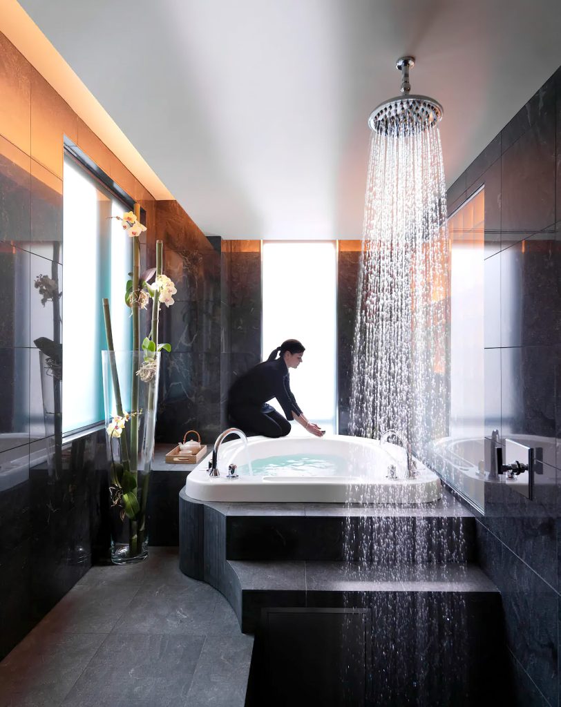 Mandarin Oriental, Boston Hotel - Boston, MA, USA - Spa Bath Preparation