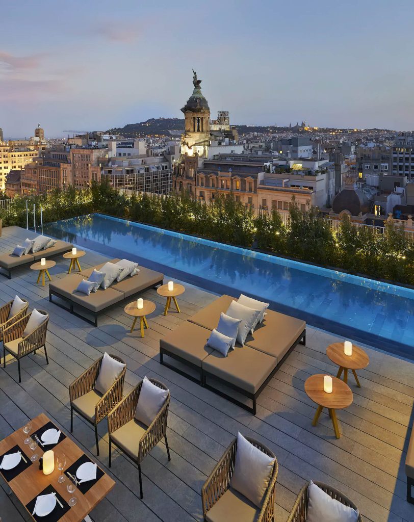 Mandarin Oriental, Barcelona Hotel - Barcelona, Spain - Terrat Rooftop Lounge Dusk