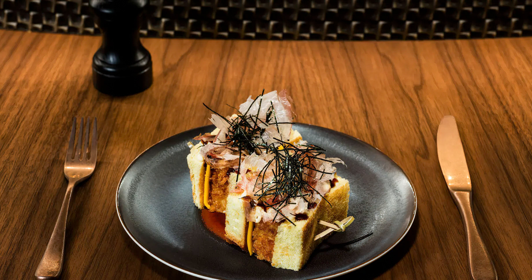 The Landmark Mandarin Oriental, Hong Kong Hotel – Hong Kong, China – SOMM Restaurant Gourmet Food