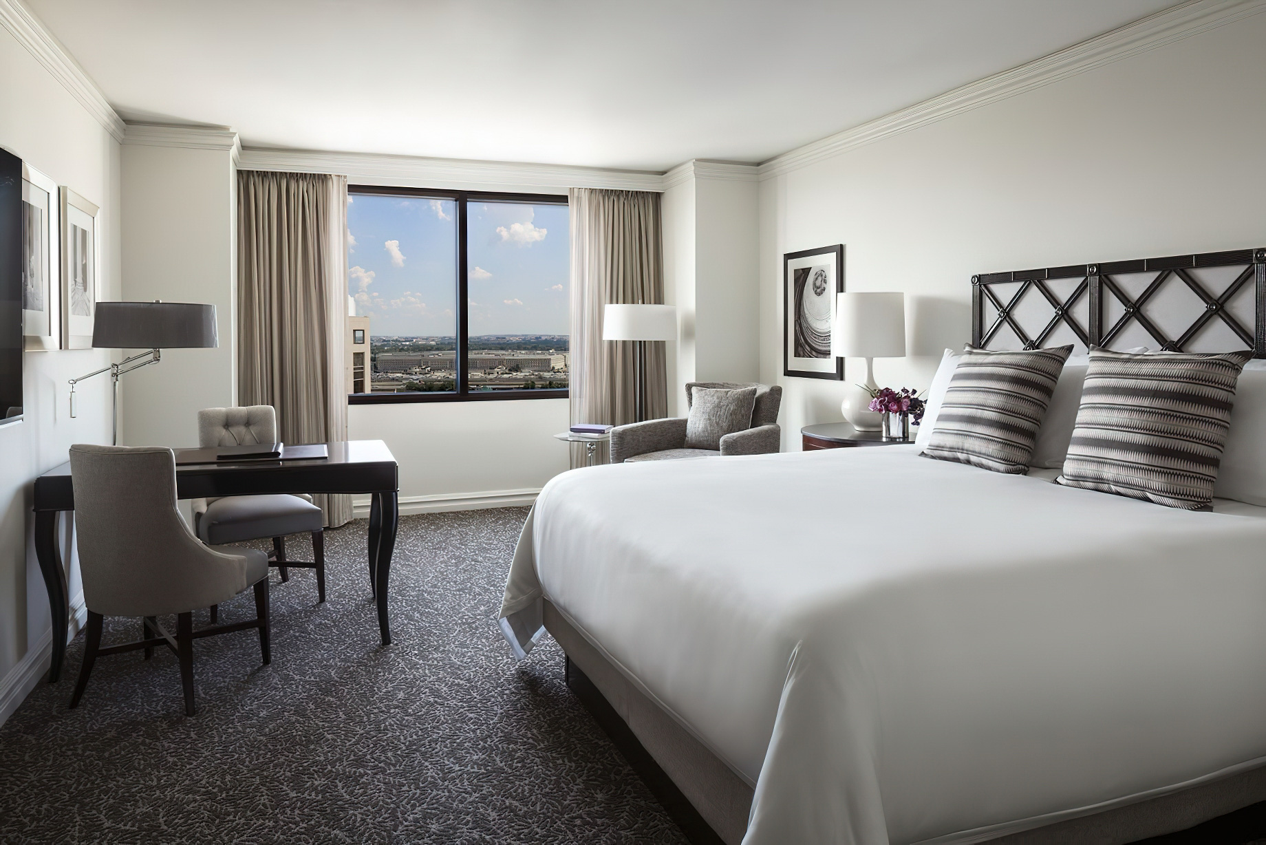 The Ritz-Carlton, Pentagon City Hotel – Arlington, VA, USA – Premier Guest Room