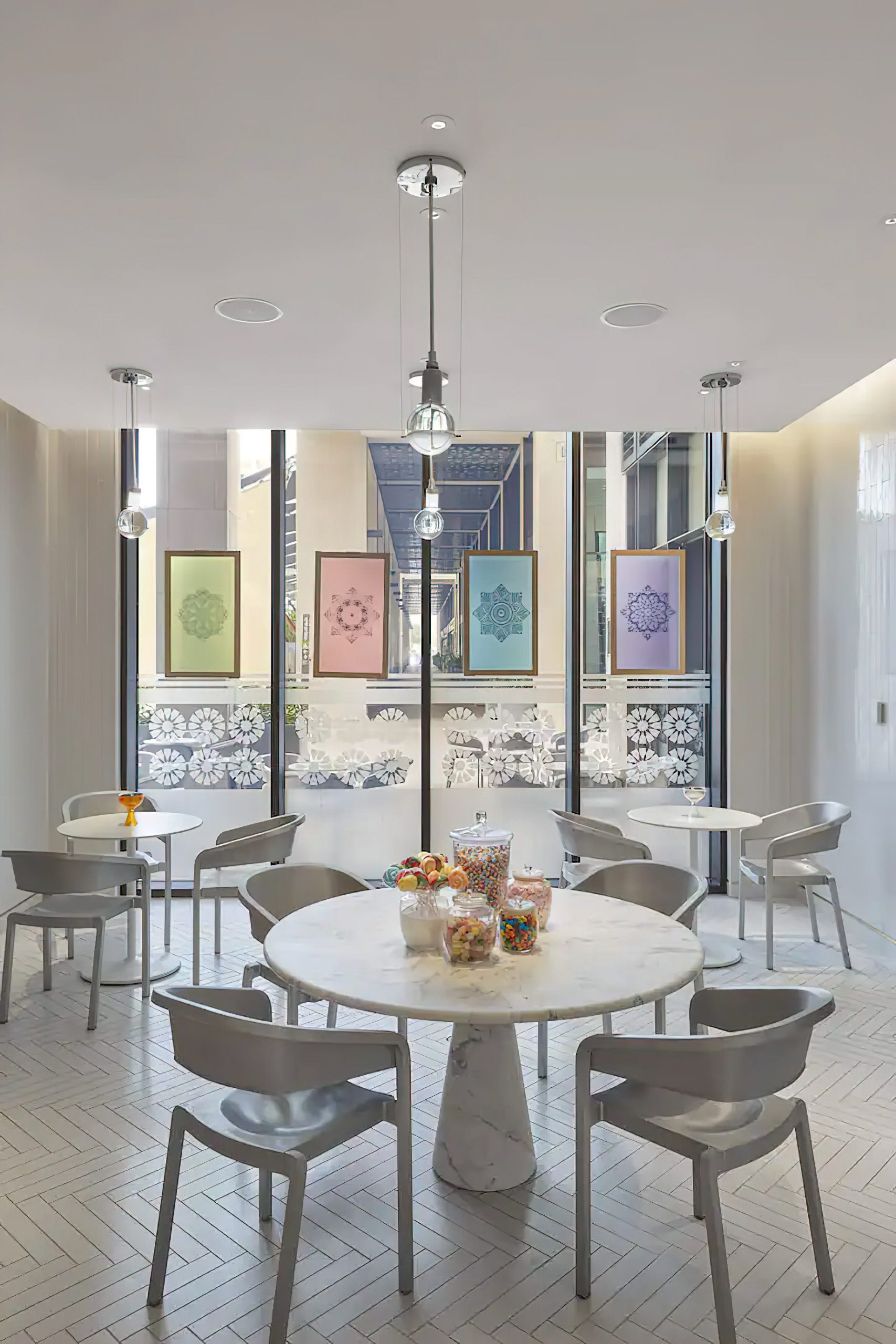 Mandarin Oriental, Doha Hotel - Doha, Qatar - Gelato Restaurant Seating