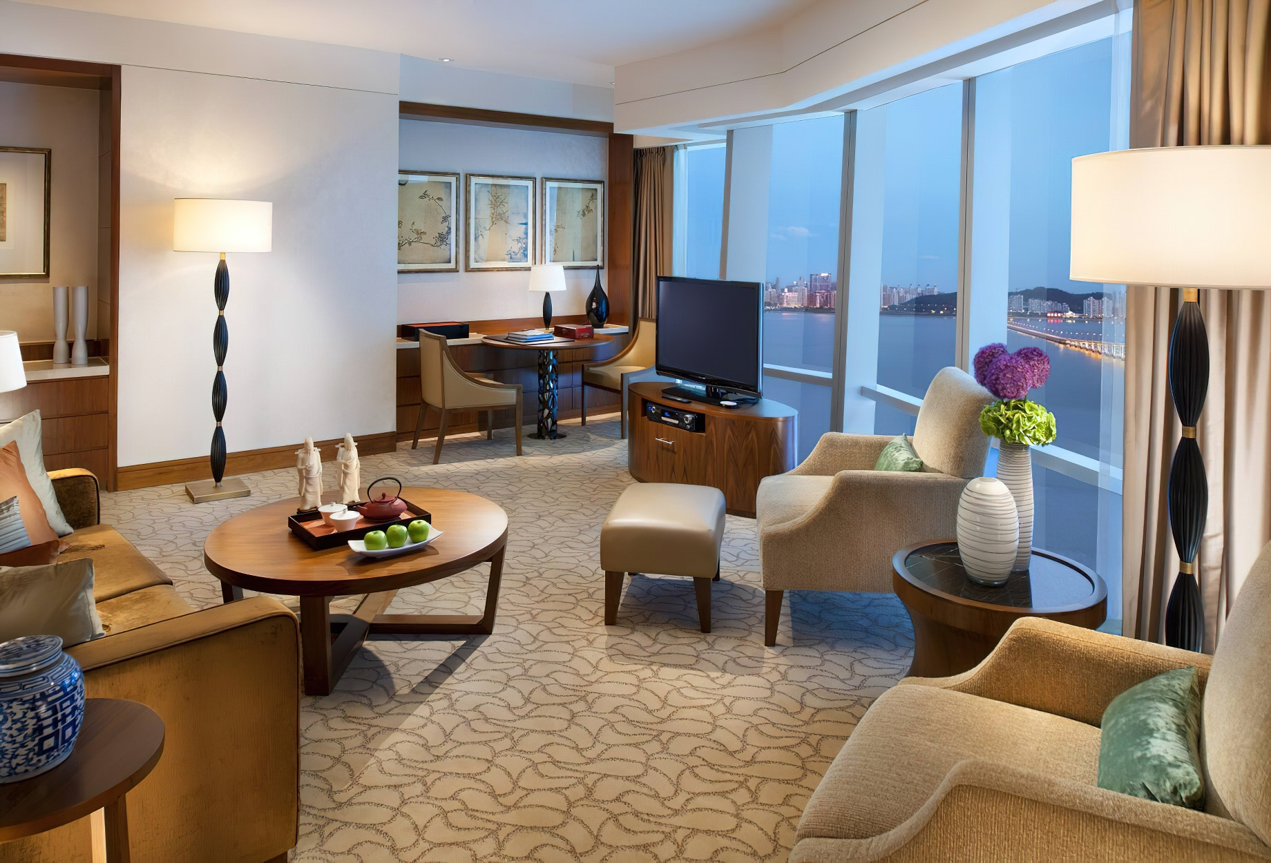 Mandarin Oriental, Macau Hotel - Macau, China - Panorama Suite