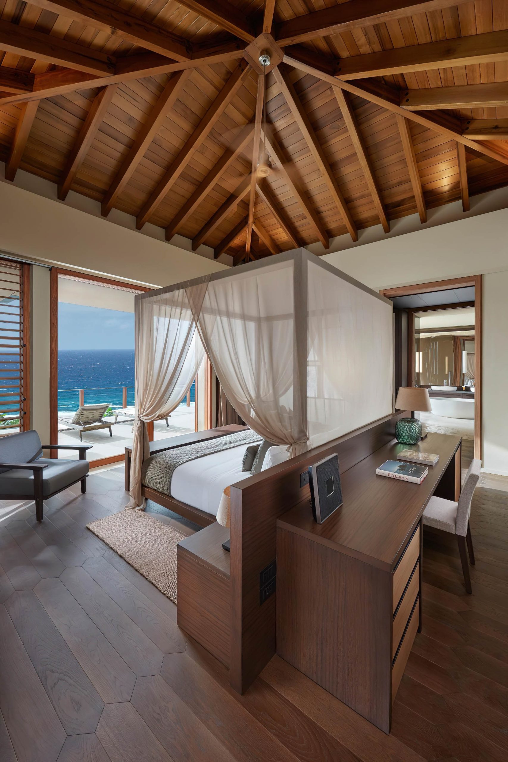 Mandarin Oriental, Canouan Island Resort – Saint Vincent and the Grenadines – Villa Bedroom