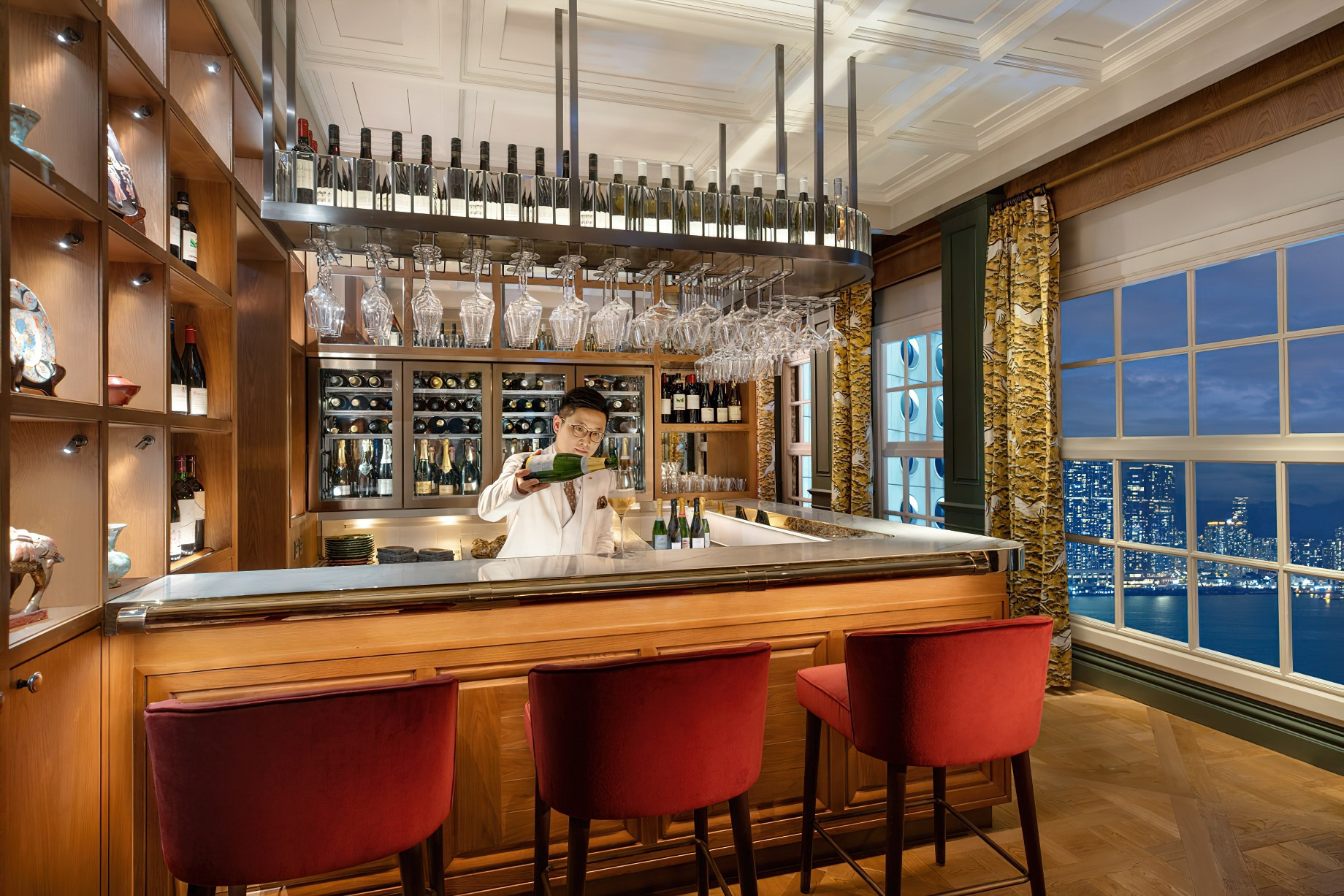 Mandarin Oriental, Hong Kong Hotel - Hong Kong, China - The Aubrey Restaurant Bar
