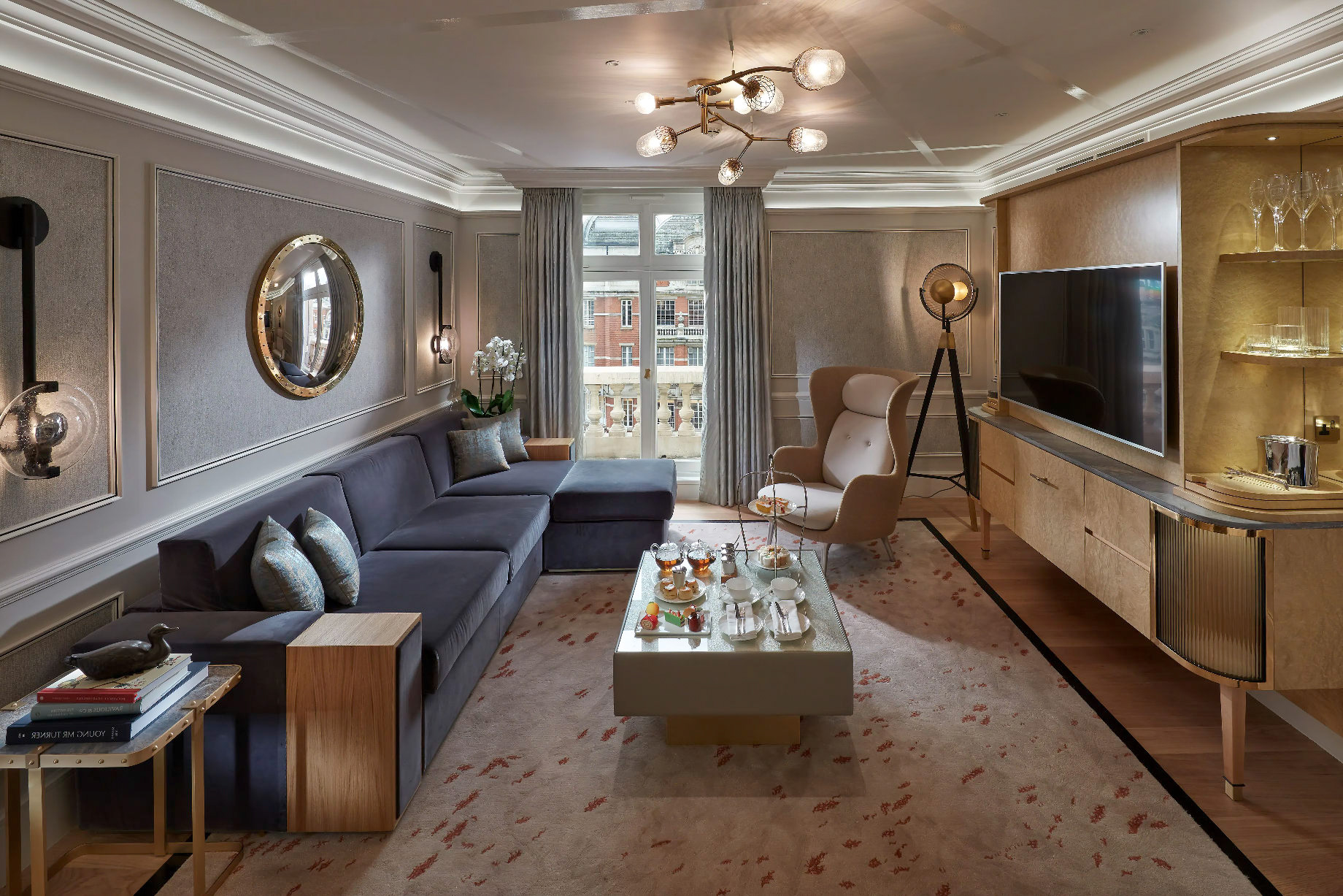 Mandarin Oriental Hyde Park, London Hotel - London, United Kingdom - Knightsbridge Suite Lliving Room